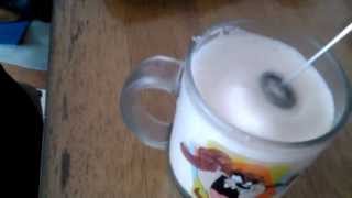 Aerolatte Review Frothing Cold Milk In Under 1 Minute [upl. by Jule]